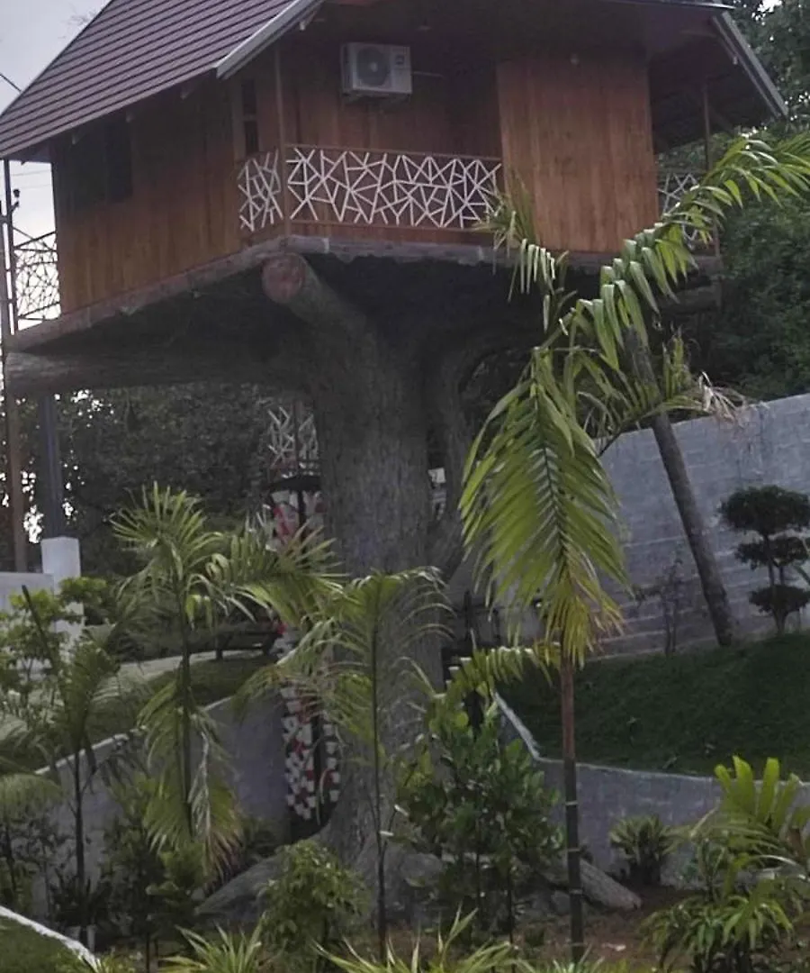Karingens Resort Malayattur