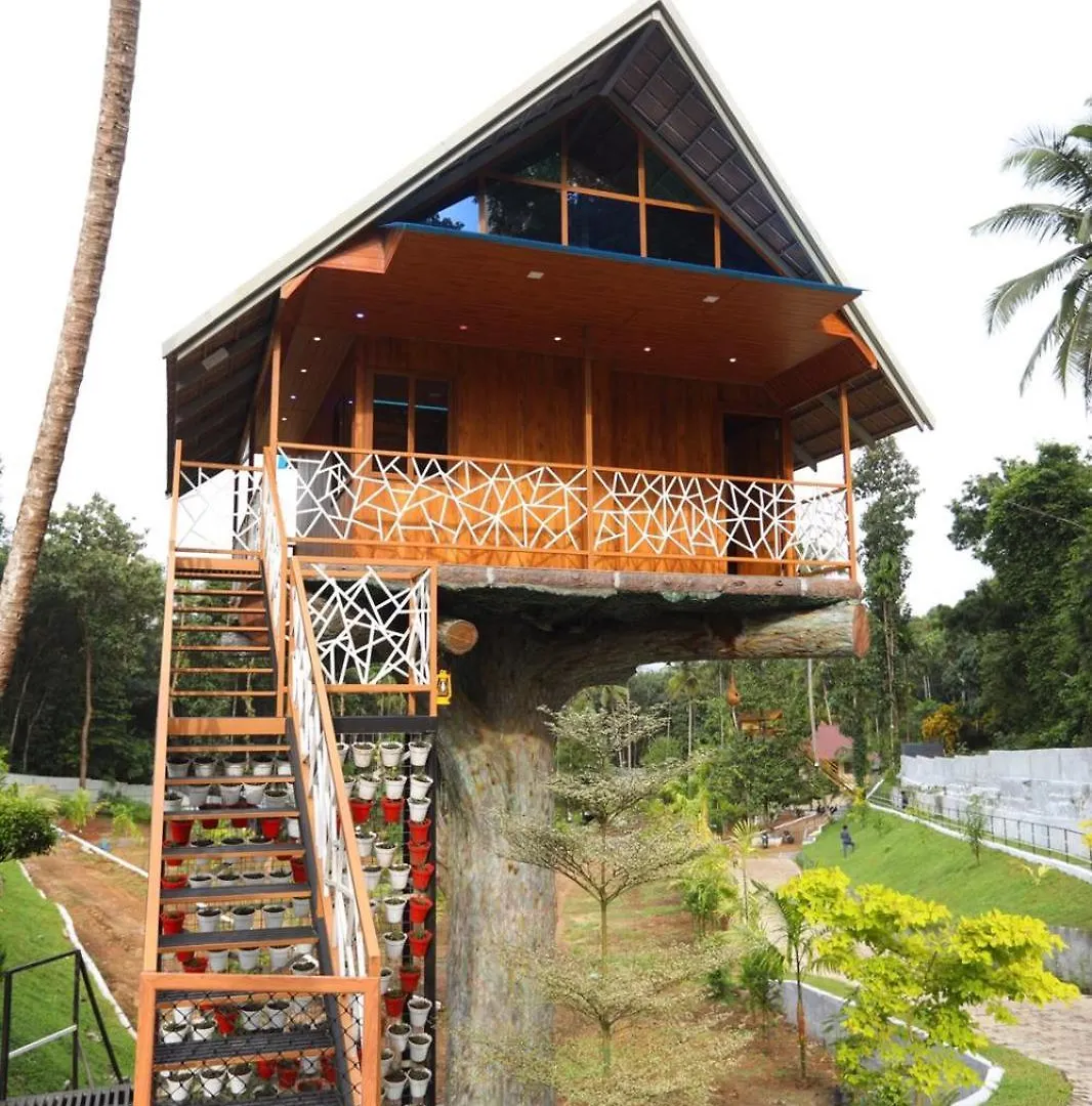 Karingens Resort Malayattur