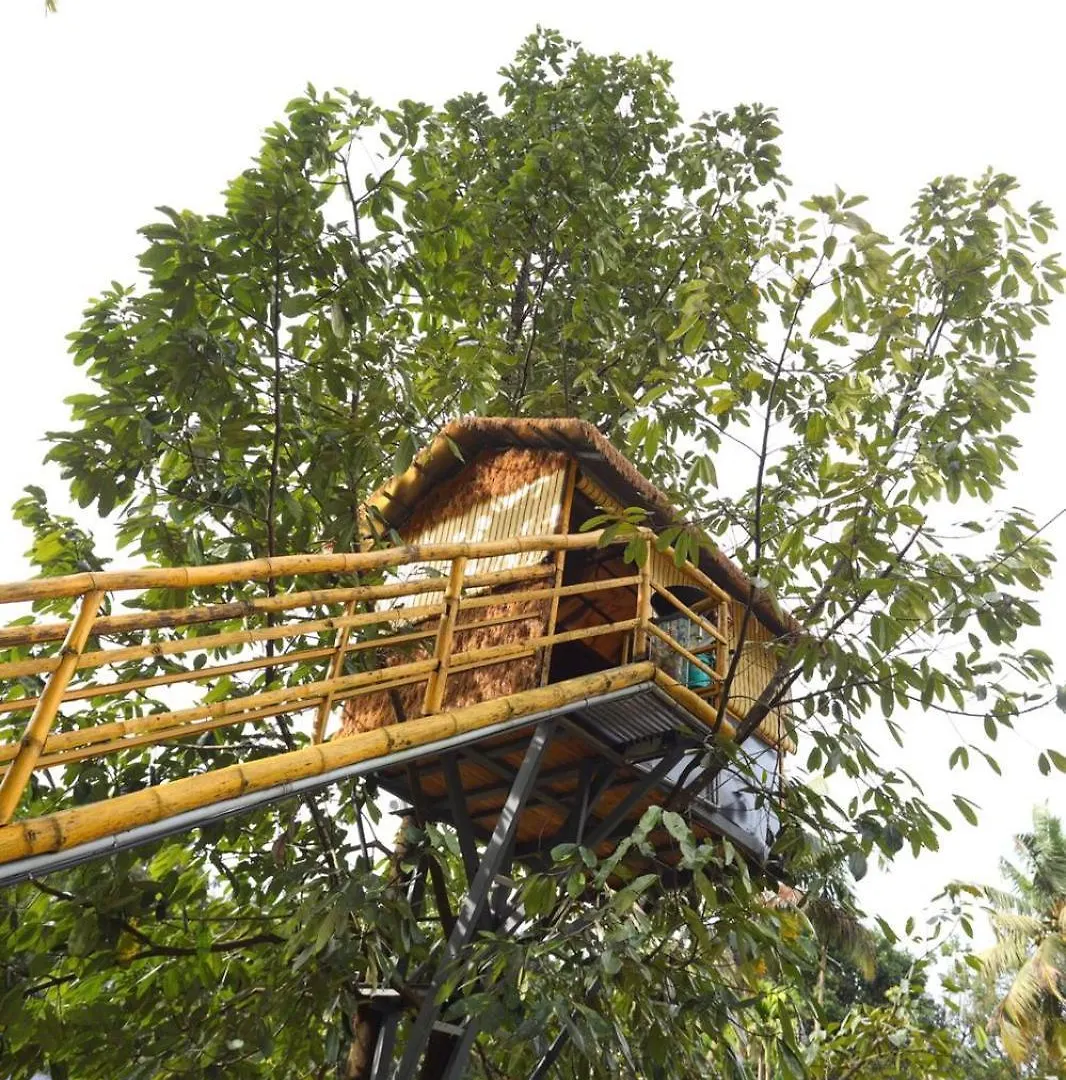 Karingens Resort Malayattur