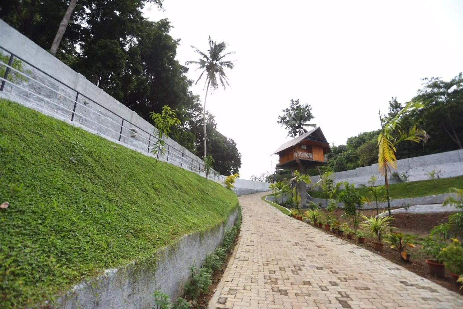 Karingens Resort Malayattur India